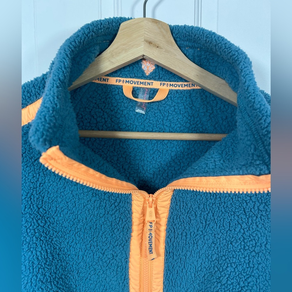 Free People FP Movement Mountain High Half Zip Fleece Size XL - Picture 6 of 9